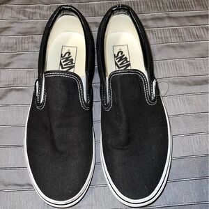 Vans Men's Classic Black Slip-On Loafers